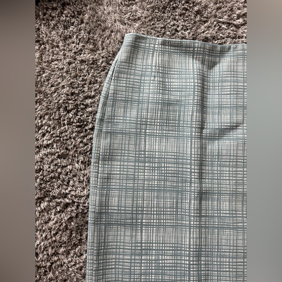 Tory Burch “79720” Jacquard Pencil Skirt → Teal/Ivory Grid Size 6 - Picture 7 of 14
